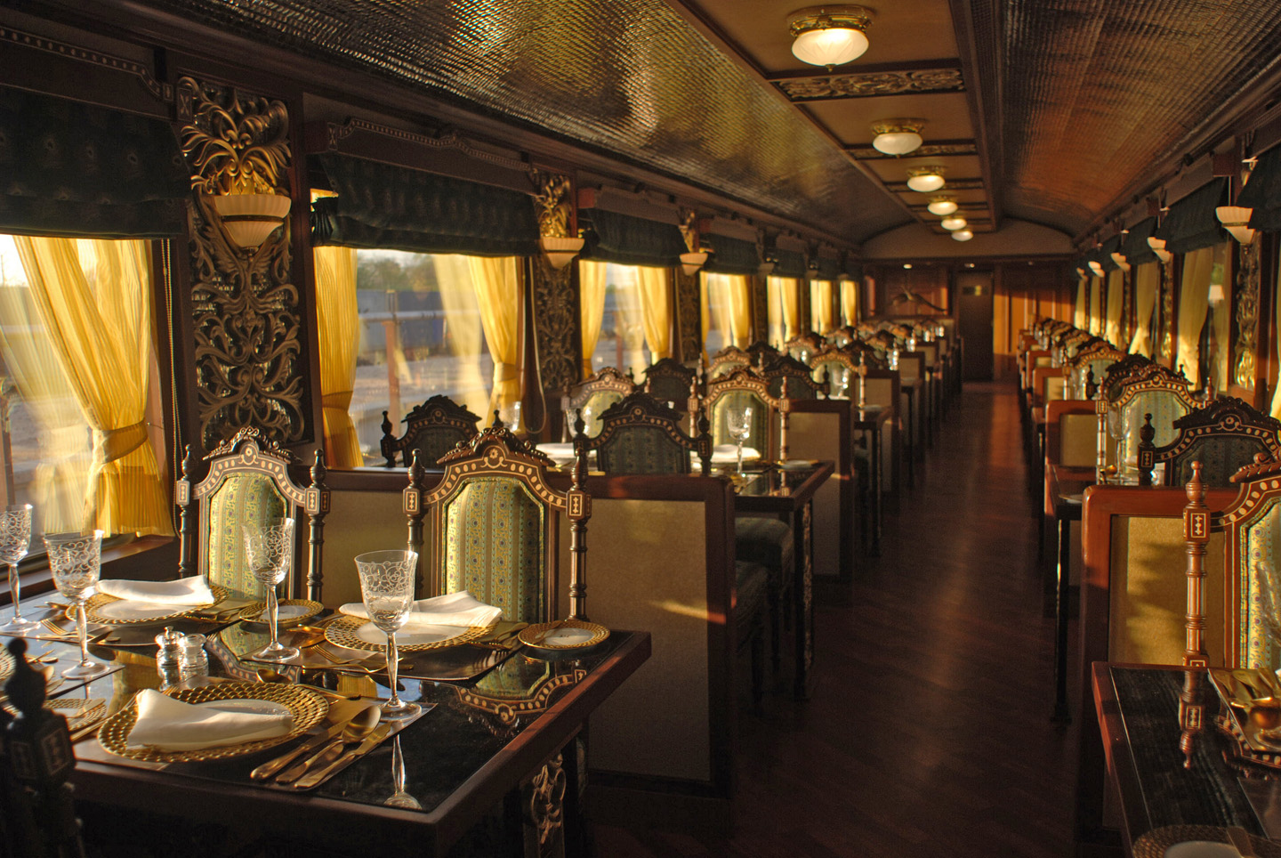 Mayur Mahal dining car aboard the Maharajas' Express.