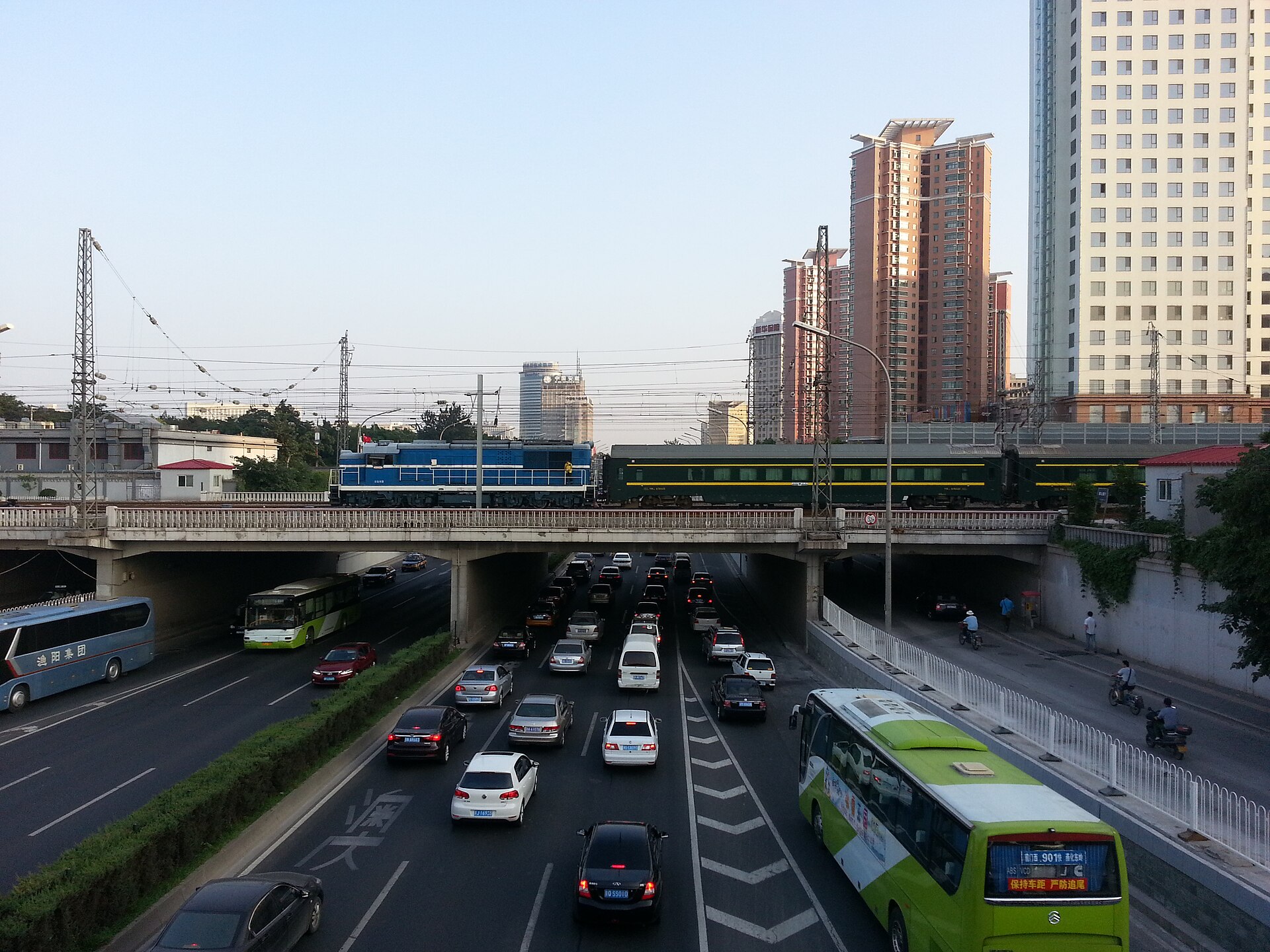 Carriages of the Beijing–Lhasa train at Beijing West Railway Station.