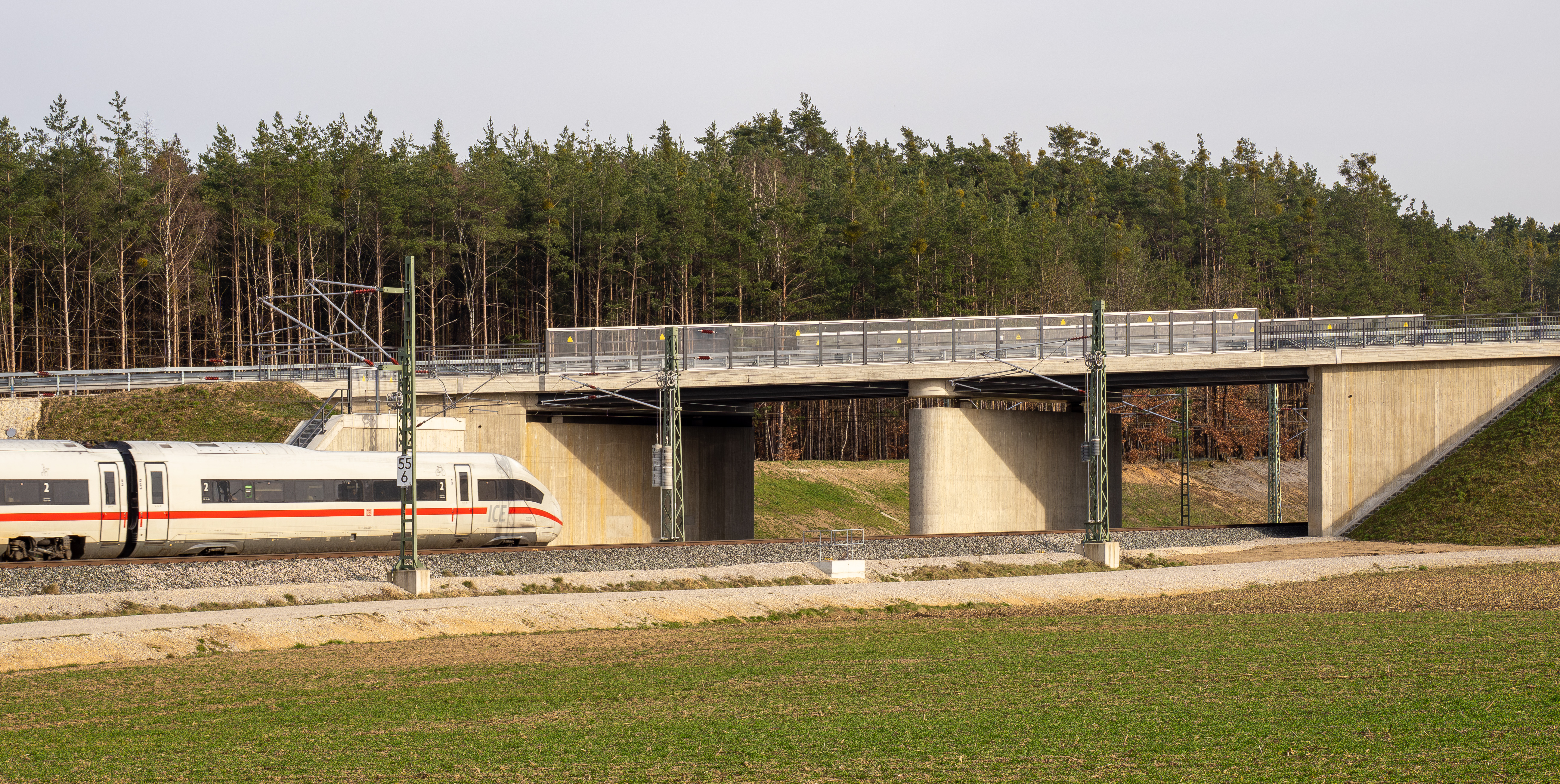 An ICE train crossing a bridge at Strullendorf on the Berlin-Munich high-speed corridor.