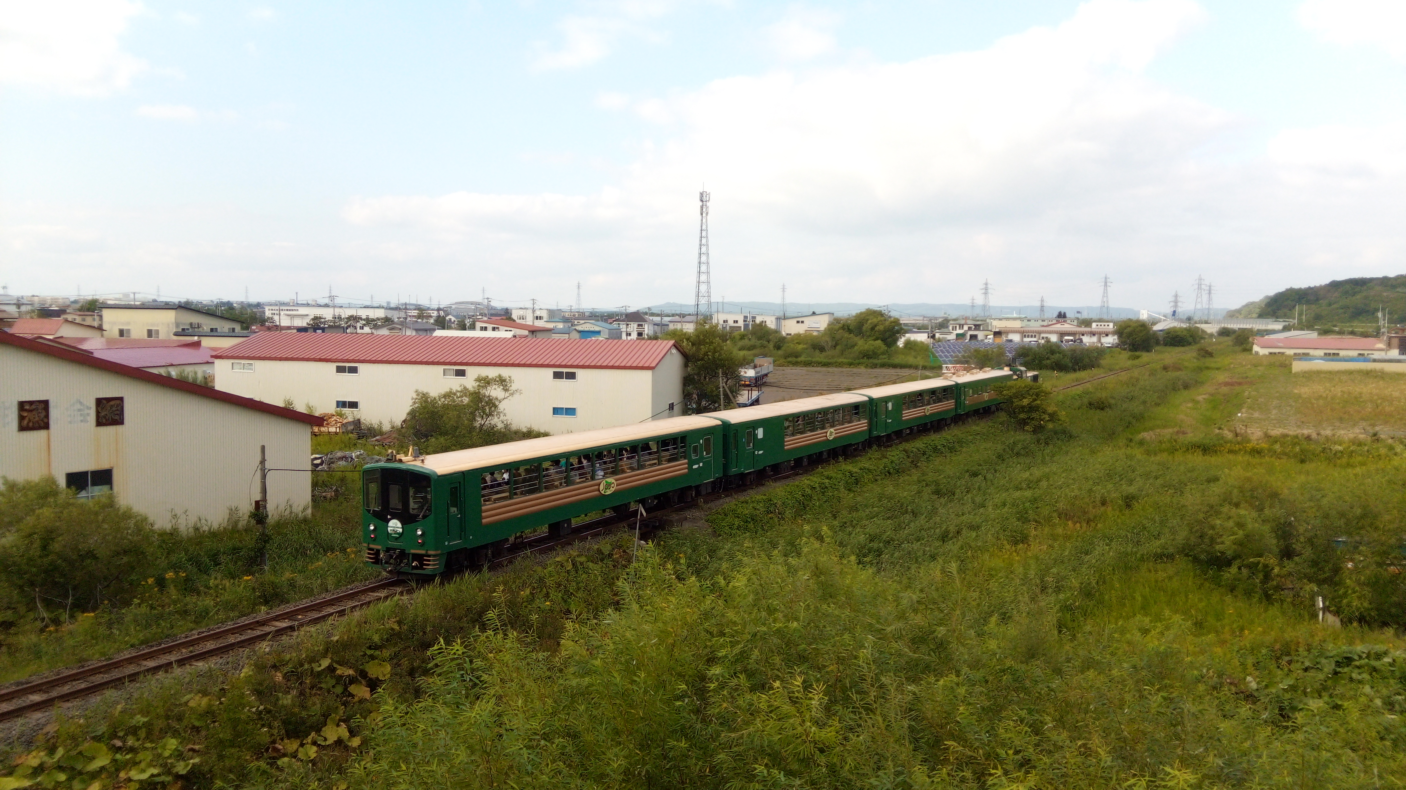 The Kushiro Shitsugen Norokko train running between Higashi-Kushiro and Tōya in Hokkaido.