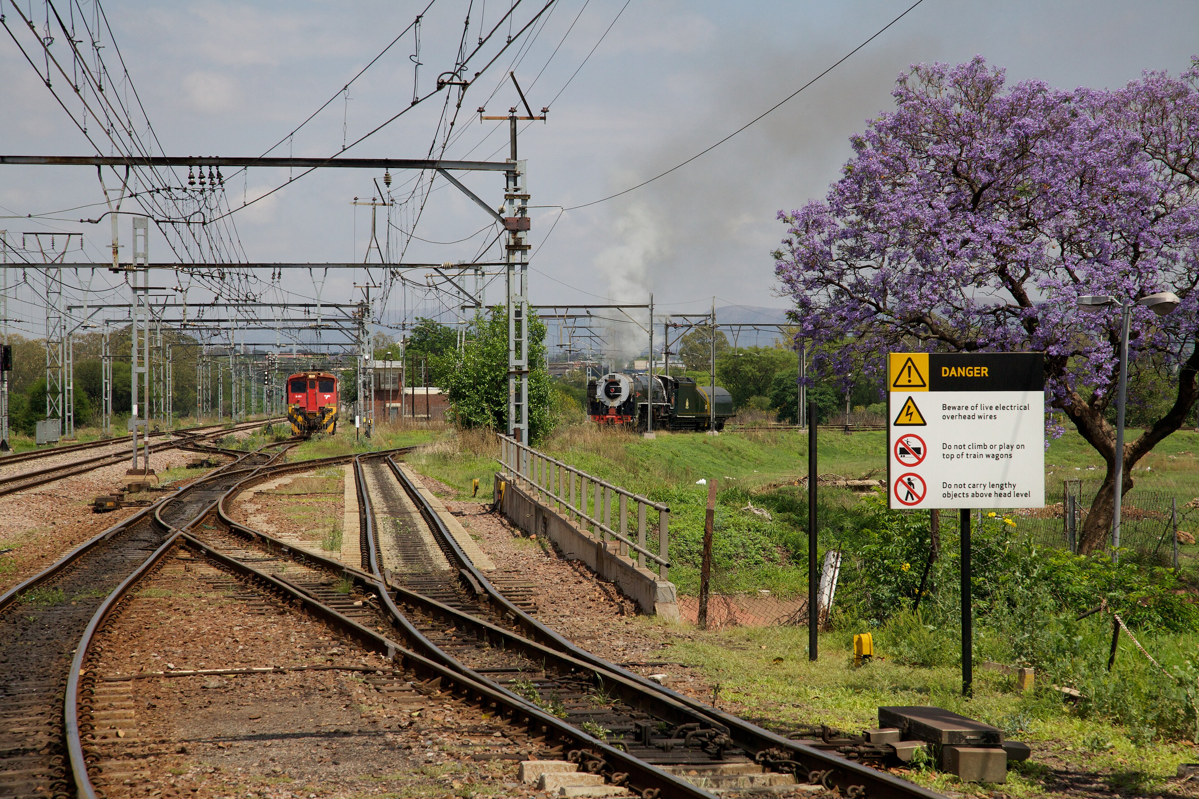 Rovos Rail Cape Town Journey: Steam Locomotive Anthea outside of Capital Park in Pretoria (8421717464)
