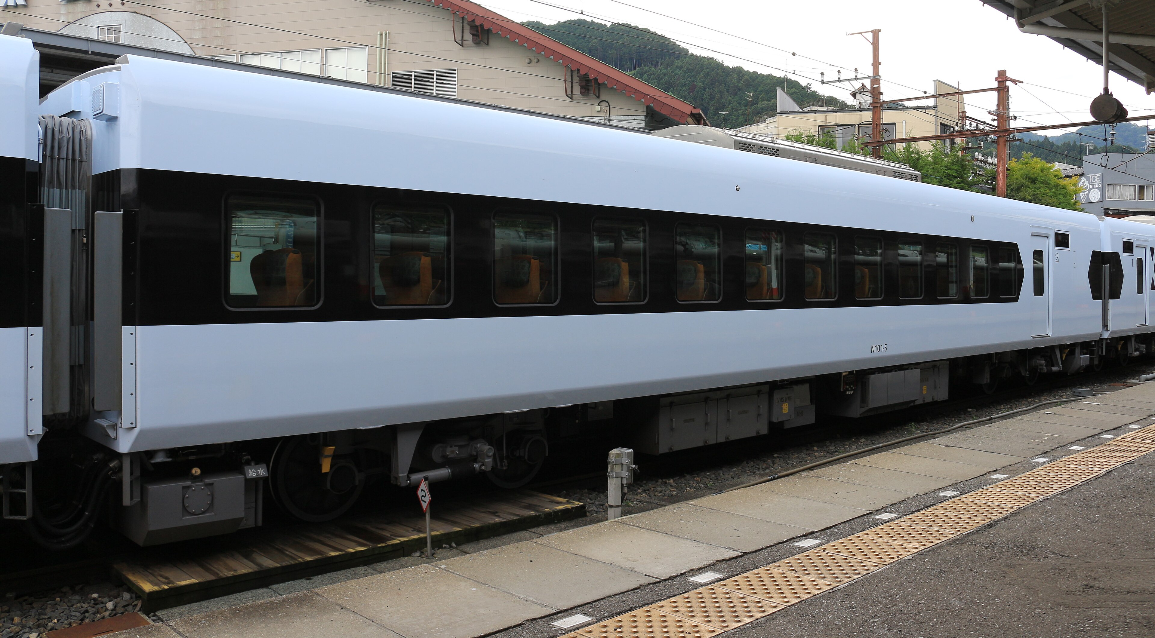 Tobu Spacia X: Asakusa to Tobu-Nikko: Tobu N100 series N101 5 Tōbu Nikkō Station 20230812