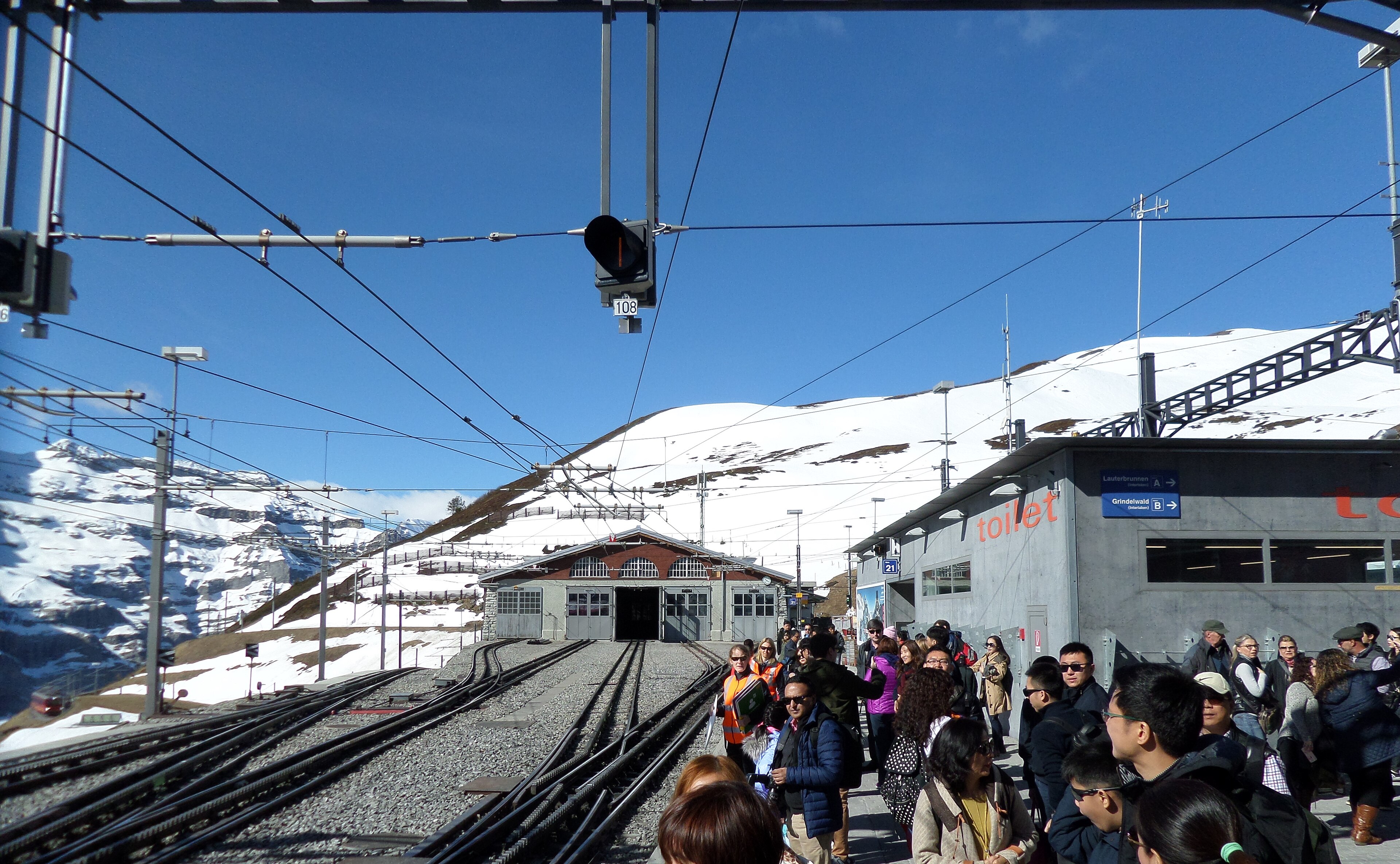 Wengernalp Railway to Kleine Scheidegg: Kleine Scheidegg railway station, engine and maintenance shed