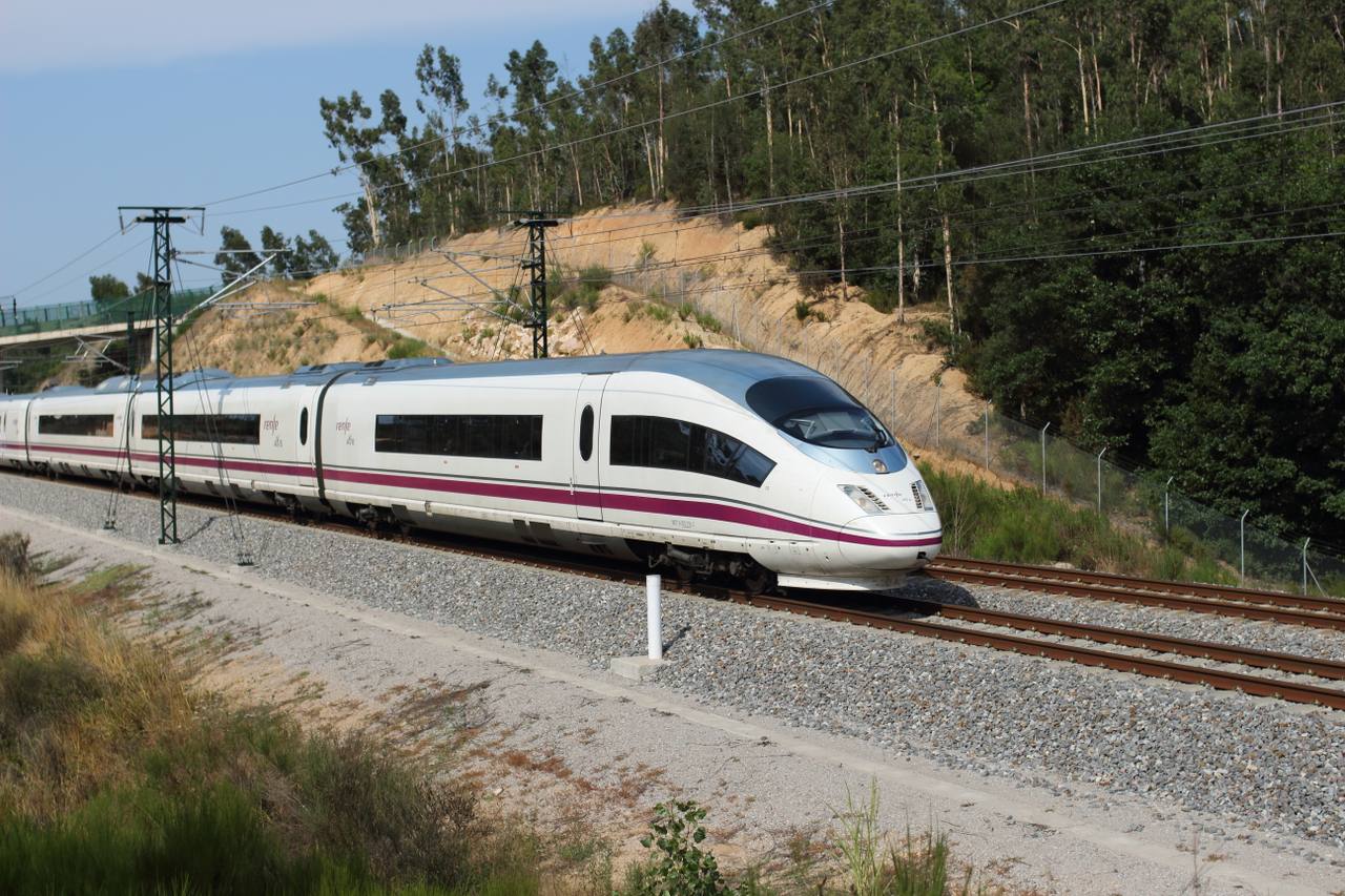 A Renfe Class 103 AVE high-speed train, the type used between Madrid and Barcelona.